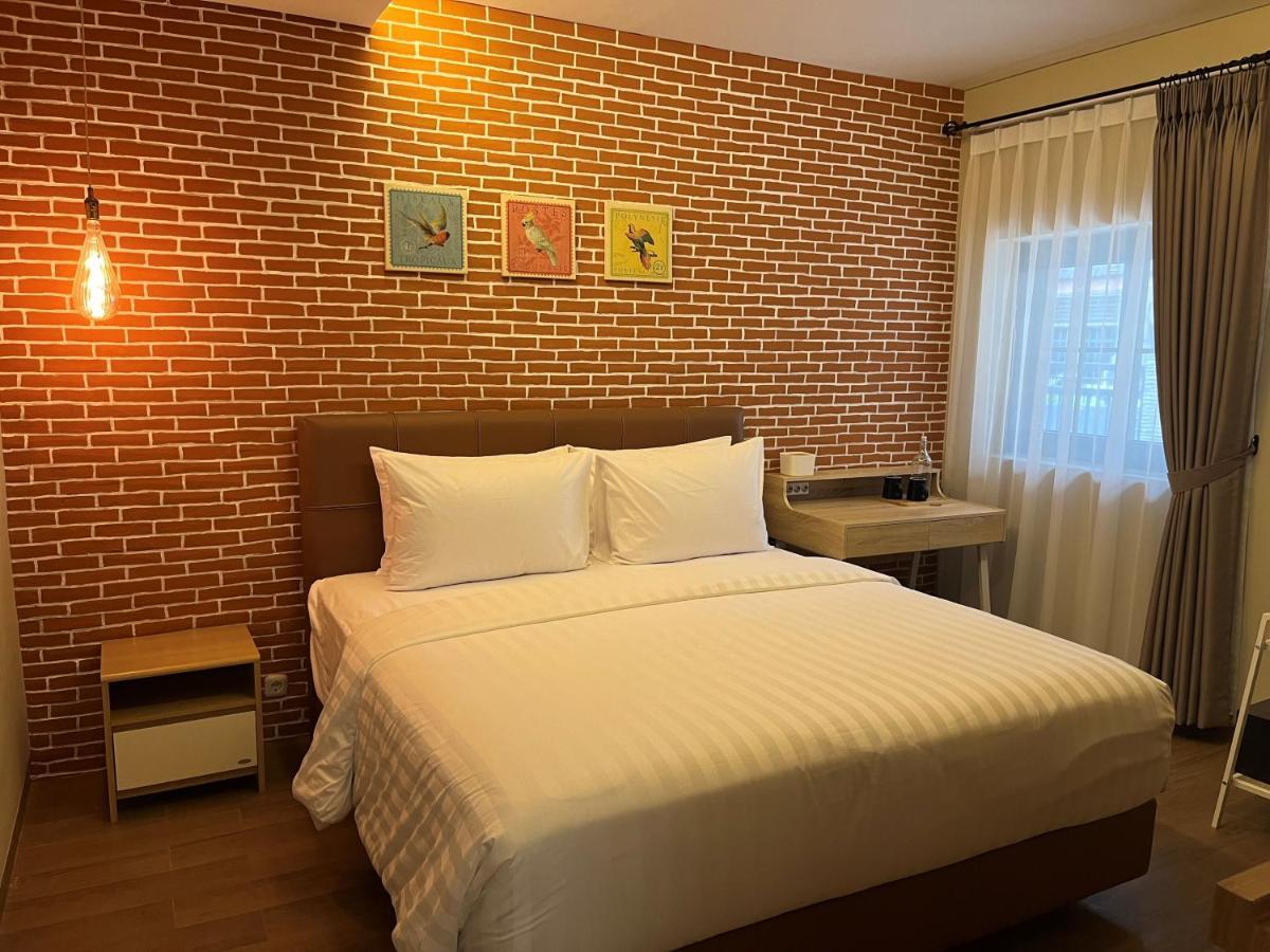 Lugano Arte Homestay Jakarta Extérieur photo