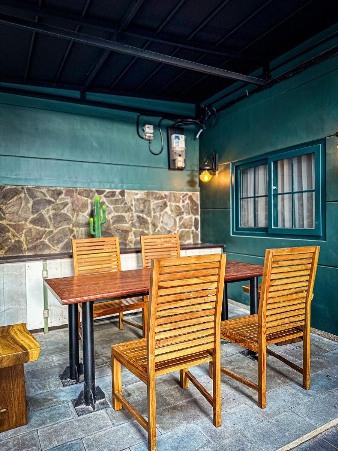 Lugano Arte Homestay Jakarta Extérieur photo