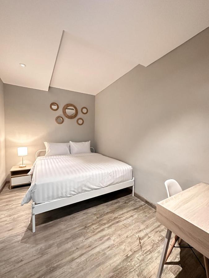 Lugano Arte Homestay Jakarta Extérieur photo