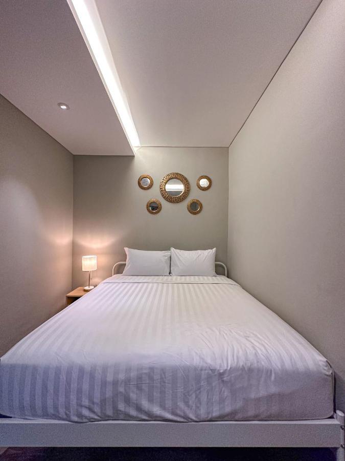 Lugano Arte Homestay Jakarta Extérieur photo