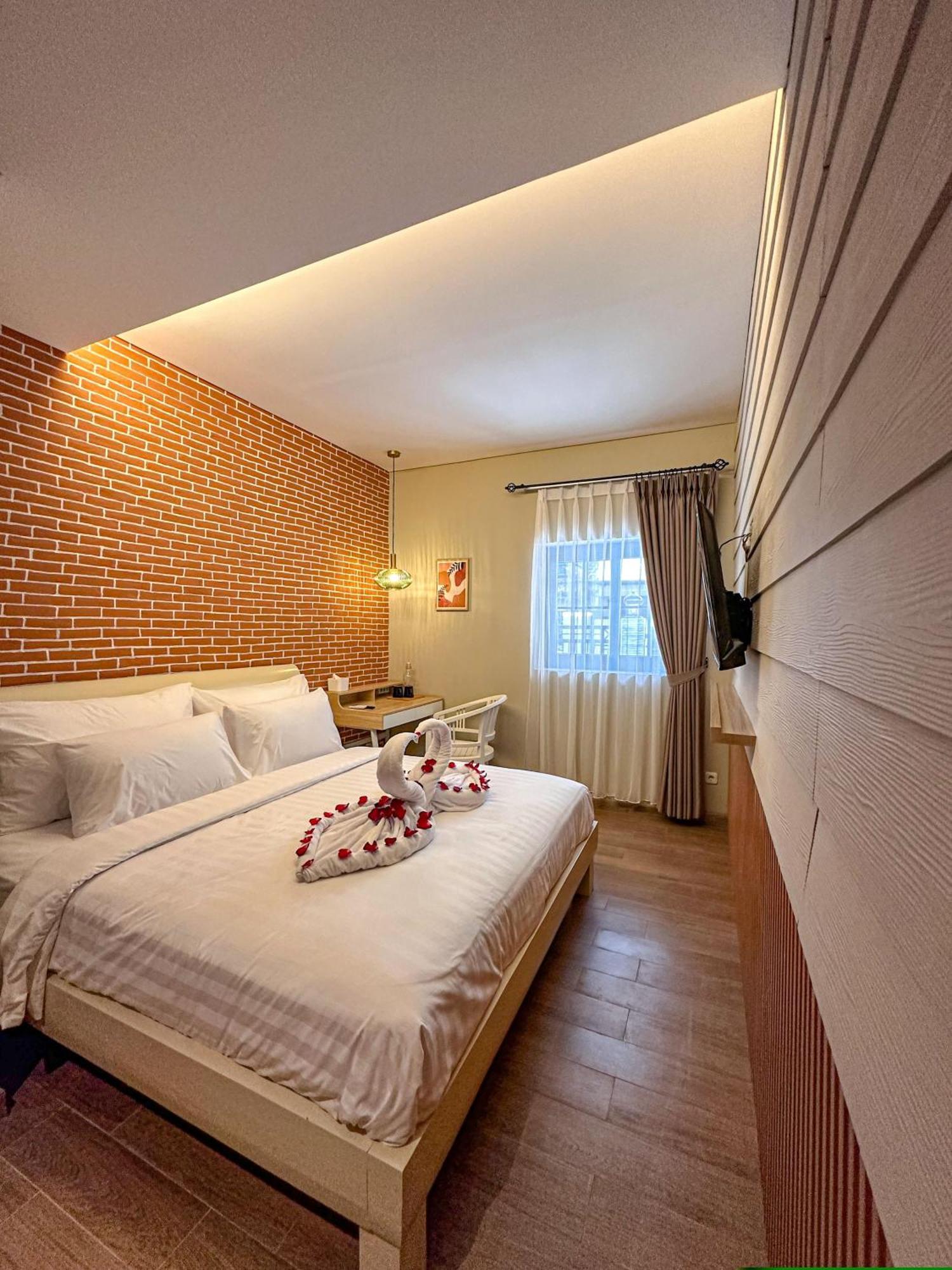 Lugano Arte Homestay Jakarta Extérieur photo